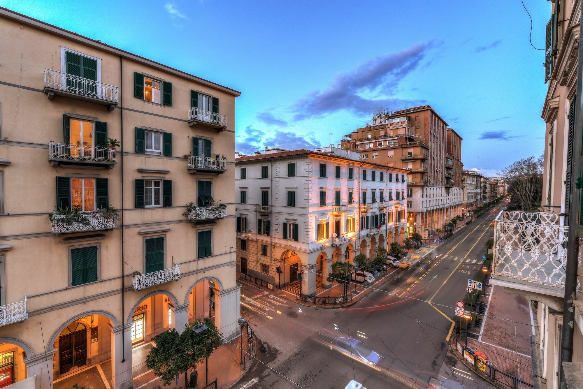 La Spezia By The First - Luxury Rooms & Suites Екстериор снимка